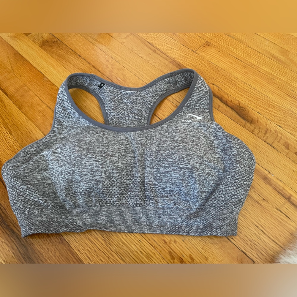 Gym shark sport bra